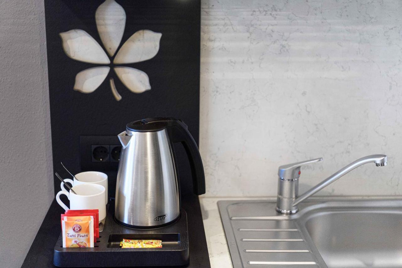 Mondi Hotel Tscherms エクステリア 写真